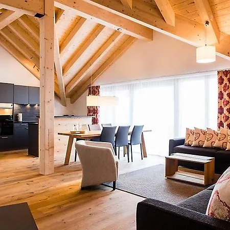 Apartment Sleeps 10 Wifi Engelberg